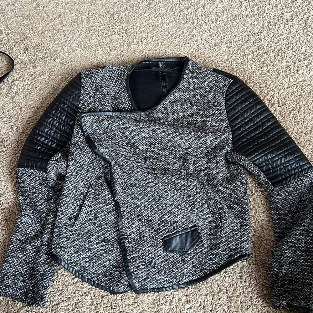 Vici Jacket - image 2